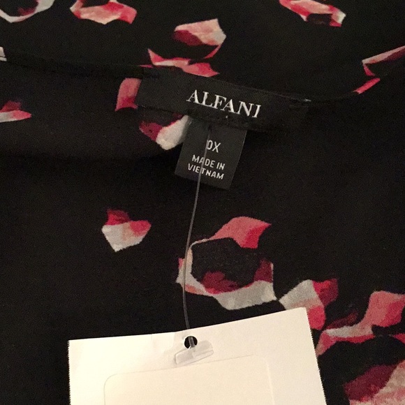 ALFANI PLUS SIZE PRINTED POINTED HEM TOP - Picture 9 of 11